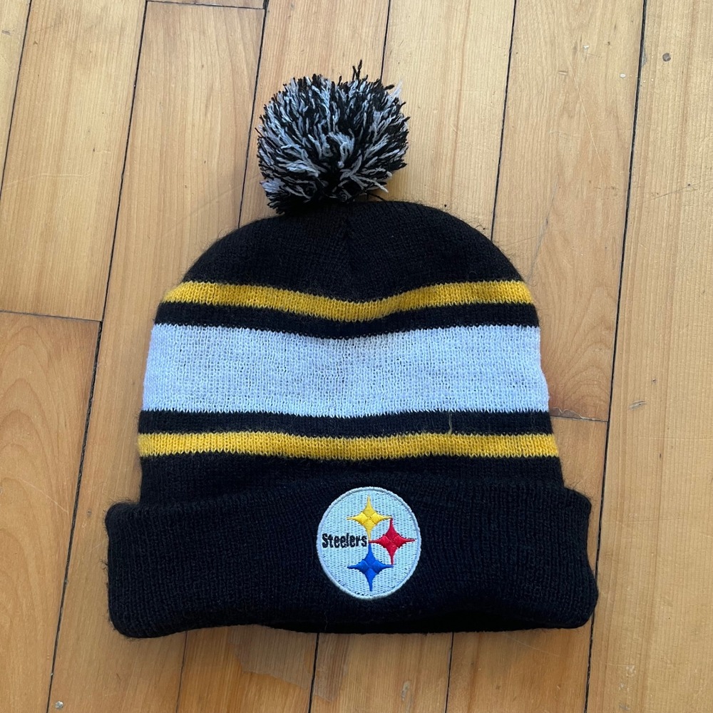 Pittsburgh Steelers NFL Budweiser Knit Pom Beanie Hat Black Yellow White